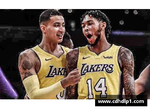 jbo竞博NBA湖人球队齐聚一堂，展现团结与力量